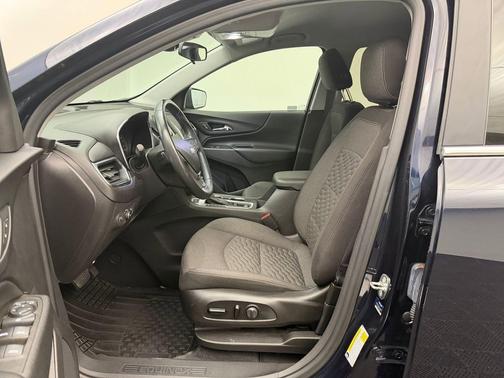Midnight Blue Metallic 2021 Chevrolet Equinox 1LT