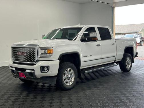 2016 GMC Sierra 3500 Denali