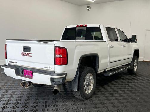 2016 GMC Sierra 3500 Denali