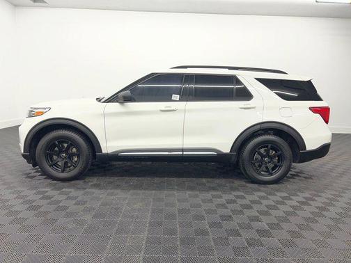 STAR WHITE MET TRI-COAT 2020 Ford Explorer XLT