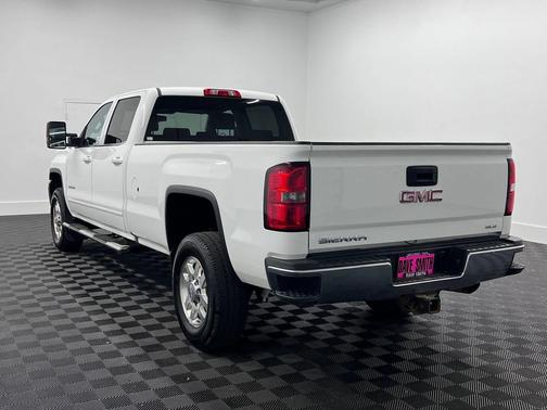 Summit White 2015 GMC Sierra 3500 SLE