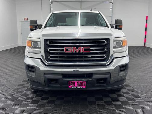 Summit White 2015 GMC Sierra 3500 SLE