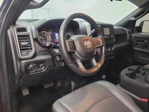 2022 RAM 2500 Tradesman Crew Cab 4x4 8' Box