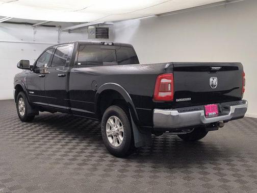 2019 RAM 2500 Laramie Crew Cab 4x4 8' Box