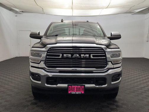 2019 RAM 2500 Laramie Crew Cab 4x4 8' Box