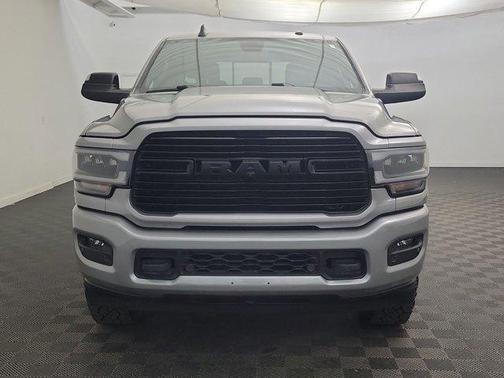 2022 RAM 2500 Laramie Crew Cab 4x4 6'4' Box