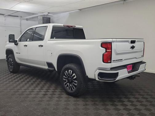 2024 Chevrolet Silverado 3500 LTZ