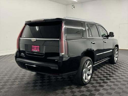 2016 Cadillac Escalade Premium