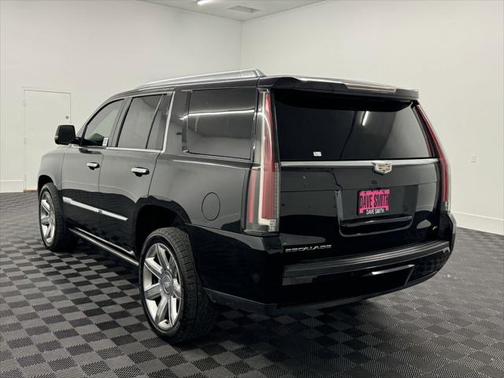 2016 Cadillac Escalade Premium