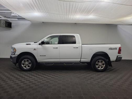 2020 RAM 2500 Big Horn Crew Cab 4X4 6'4' Box