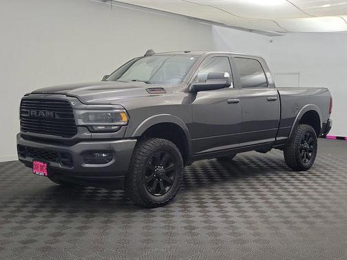 2020 RAM 2500 Laramie Crew Cab 4X4 6'4' Box