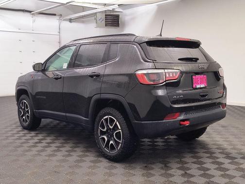 2024 Jeep Compass Trailhawk