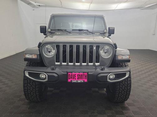 2022 Jeep Gladiator Overland