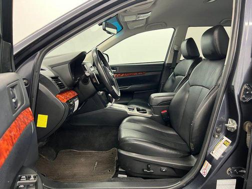 2010 Subaru Outback 2.5 i Limited