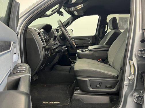 2022 RAM 2500 Big Horn Crew Cab 4x4 6'4' Box