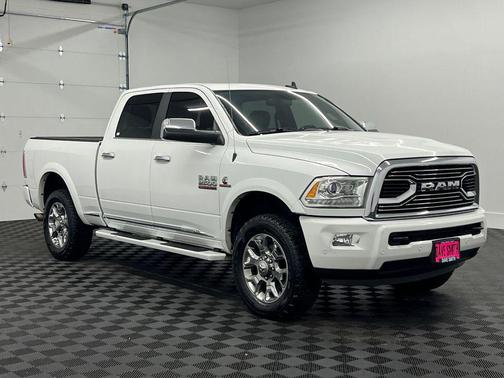 2018 RAM 2500 Limited Crew Cab 4x4 6'4' Box