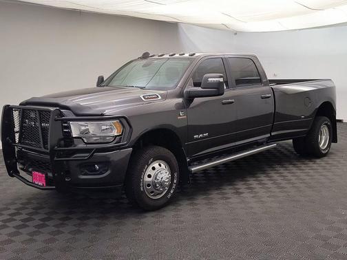 2023 RAM 3500 Big Horn Crew Cab 4x4 8' Box