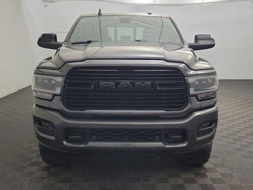 2020 RAM 2500 Laramie Crew Cab 4X4 6'4' Box