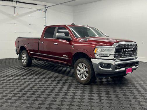 2019 RAM 2500 Limited Crew Cab 4x4 8' Box