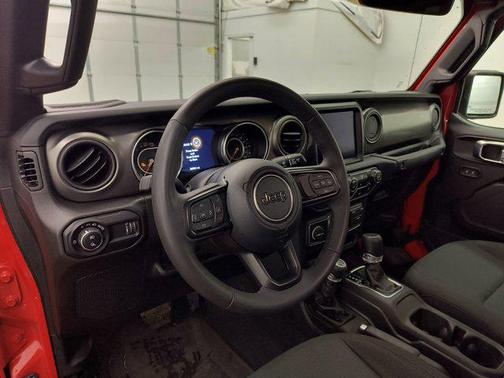 2023 Jeep Gladiator Sport S