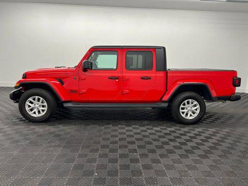 2023 Jeep Gladiator Sport S