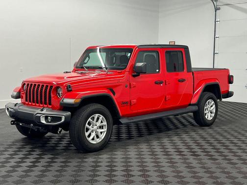 2023 Jeep Gladiator Sport S