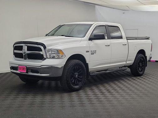2019 RAM 1500 SLT