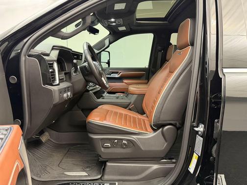 Onyx Black 2025 GMC Sierra 2500 Denali Ultimate