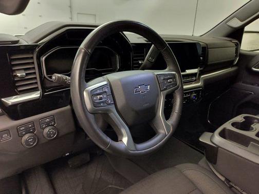 Summit White 2023 Chevrolet Silverado 1500 RST