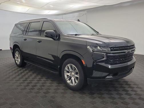 2022 Chevrolet Suburban RST