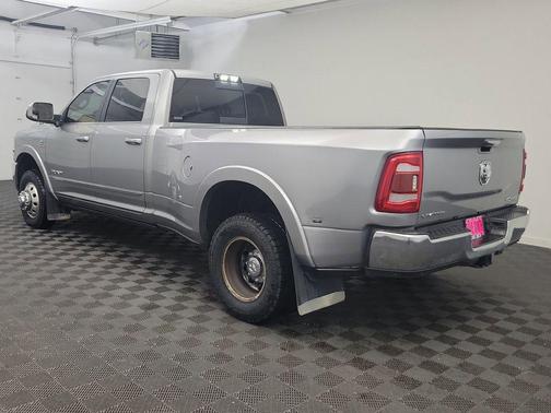 2020 RAM 3500 Limited Crew Cab 4x4 8' Box