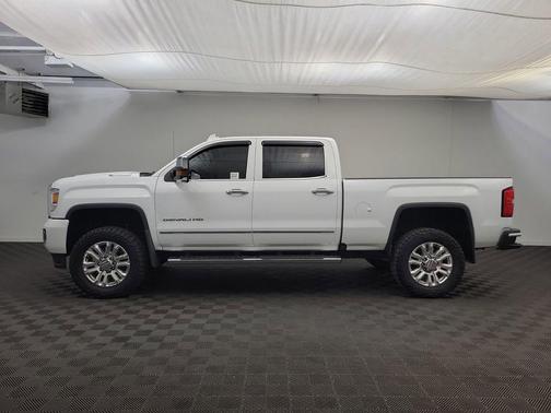 2017 GMC Sierra 2500 Denali