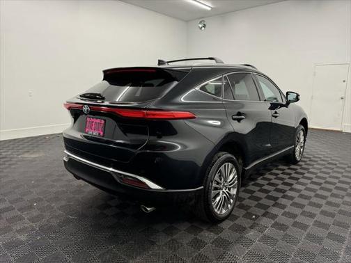 2024 Toyota Venza XLE