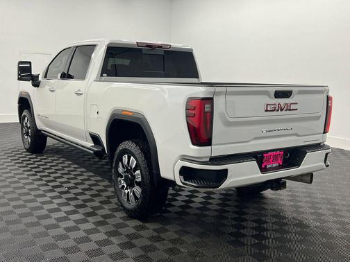 2024 GMC Sierra 2500 Denali