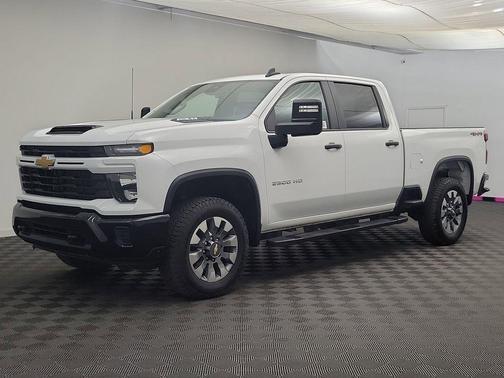 2025 Chevrolet Silverado 2500 Custom