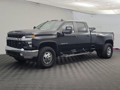 2022 Chevrolet Silverado 3500 LT