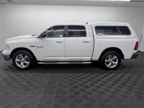 Bright White Clearcoat 2016 RAM 1500 Big Horn