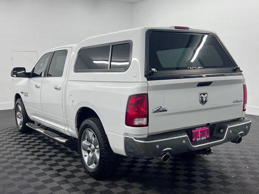 Bright White Clearcoat 2016 RAM 1500 Big Horn