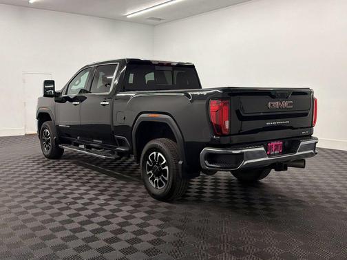 Onyx Black 2020 GMC Sierra 2500 SLT