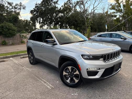 2023 Jeep Grand Cherokee 4xe Base