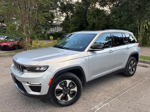 2023 Jeep Grand Cherokee 4xe Base