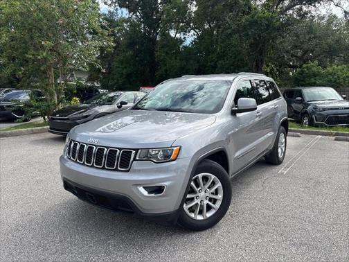 2021 Jeep Grand Cherokee Laredo
