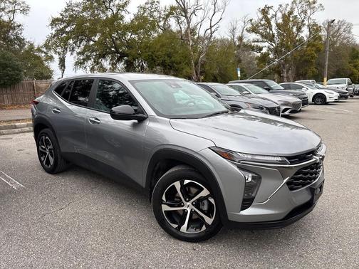 2025 Chevrolet Trax FWD 1RS