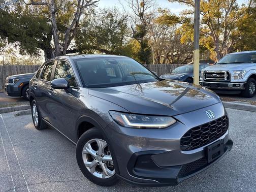 2025 Honda HR-V LX