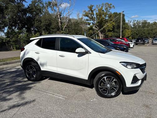 2022 Buick Encore GX Select