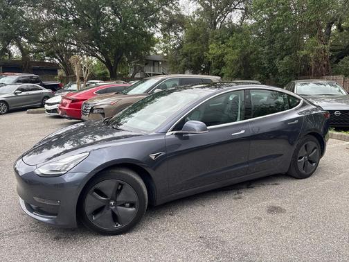 2019 Tesla Model 3 Mid Range