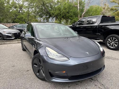 2019 Tesla Model 3 Mid Range