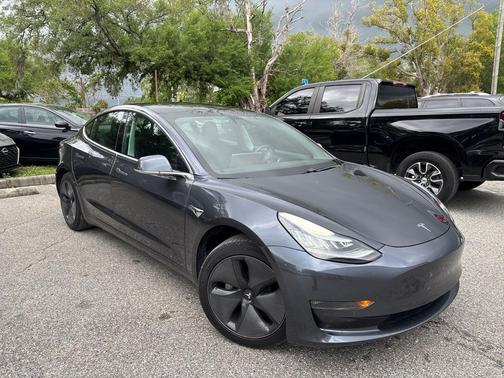 2019 Tesla Model 3 Mid Range