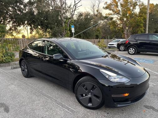 2023 Tesla Model 3 Standard Range