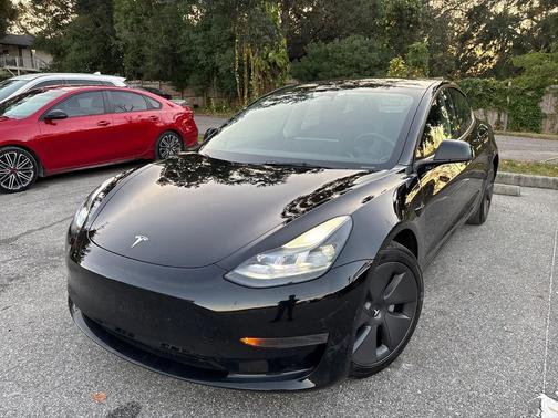 2023 Tesla Model 3 Standard Range